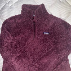 Patagonia quarter zip pull over